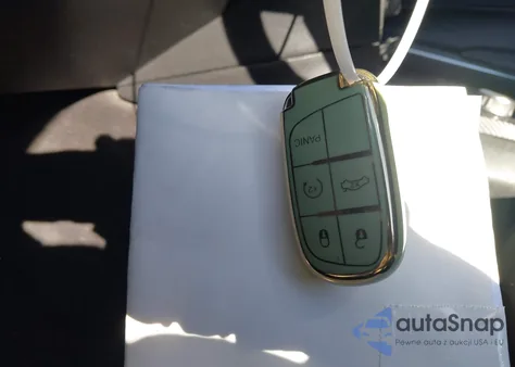 2016 Chrysler 300C z USA, uszkodzony, nr VIN 2C3CCAEG3GH320066